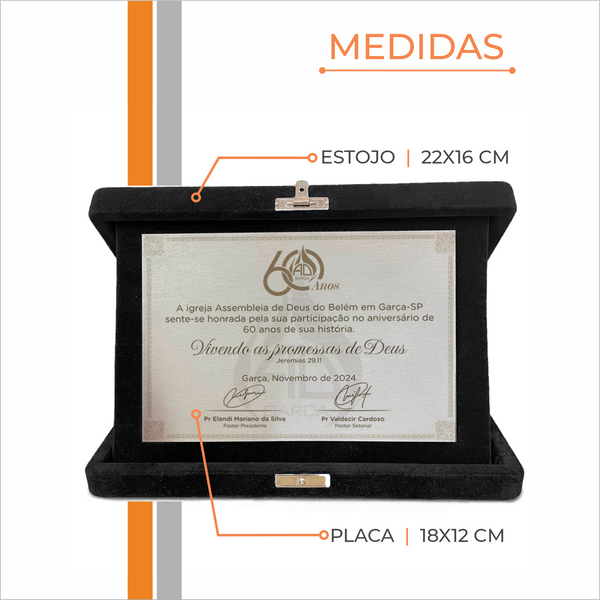 Placa de Homenagem em Estojo de Veludo para Igrejas